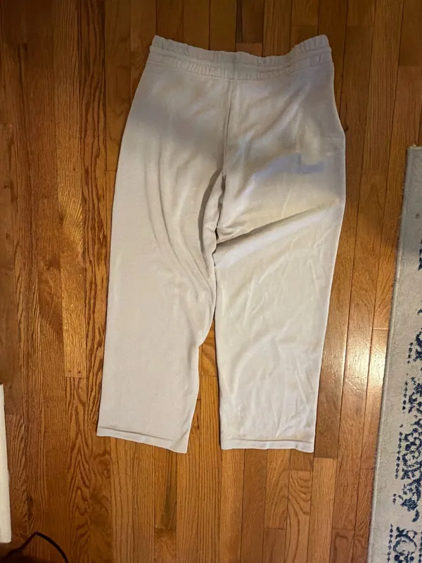 Athleta Wide-Leg Pants - Image 4