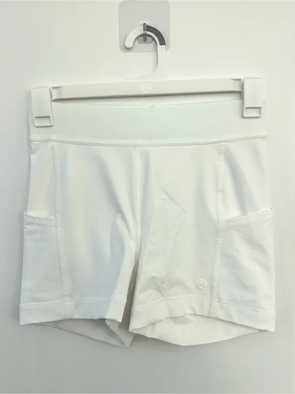 Lululemon Luxtreme High-Rise Tennis Short 3.5" White Size 8 - Image 4