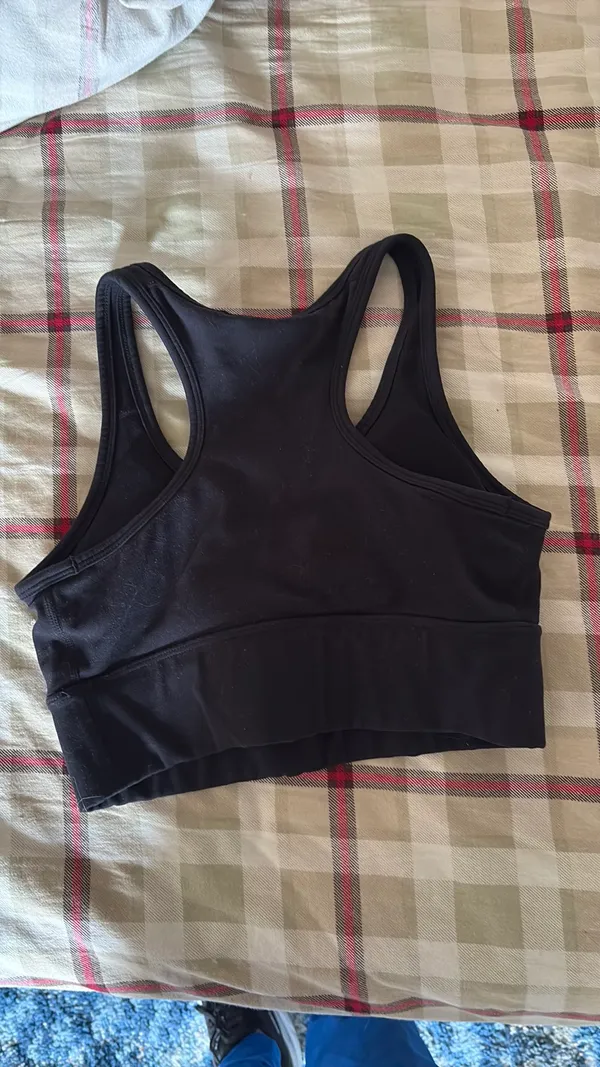 Reebok Sports Black Bra - Image 3