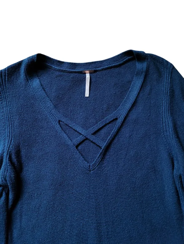 Free People Criss Cross Sweater Tunic Navy Blue Knit Linen Blend Size M Medium - Image 3