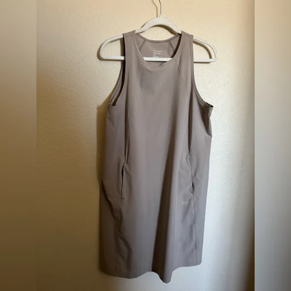 Arcteryx Contenta Shift Dress - Size XL Tan‎ - Image 2