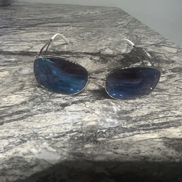 Stylish Blue Sunglasses - Image 11
