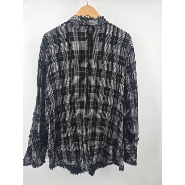 Habitat Tunic Womens L 76130 Black Plaid Raw Edge Button Down‎ EUC - Image 3