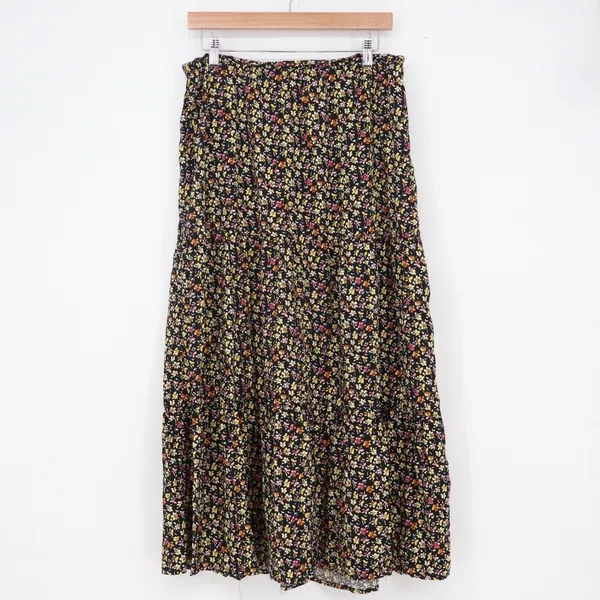 Mimi Chica Black Floral Ditsy Tiered Maxi Skirt Large Boho - Image 2