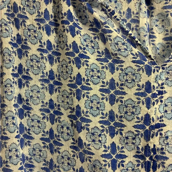 Roller Rabbit Blue and White Floral Blouse - Image 4
