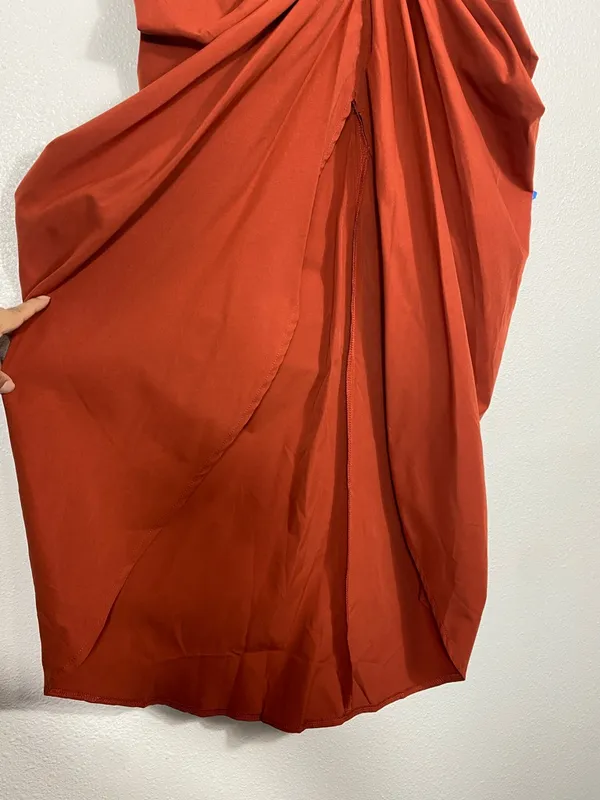 PrettyLittleThing Strapless Sweetheart Ruched Midi Dress in Rust Size 6 - Image 9