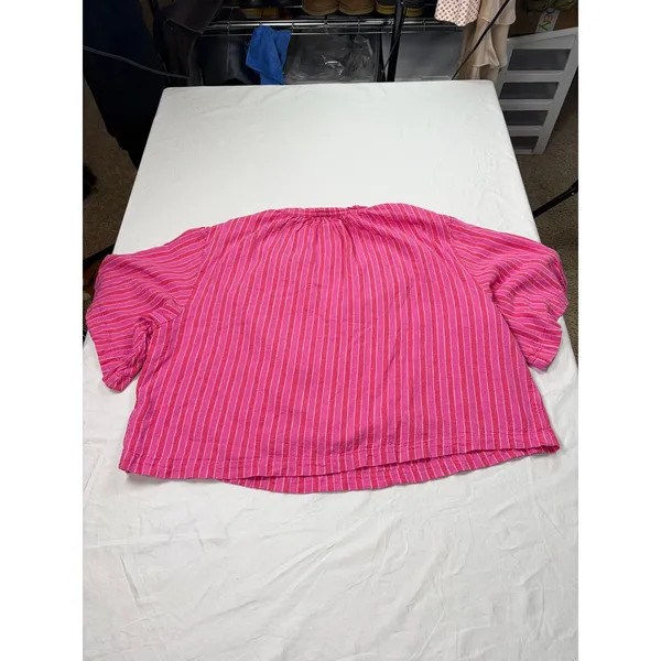 Universal Threads womens linen blend pink stripe cropped shirt. Size M. beach - Image 6