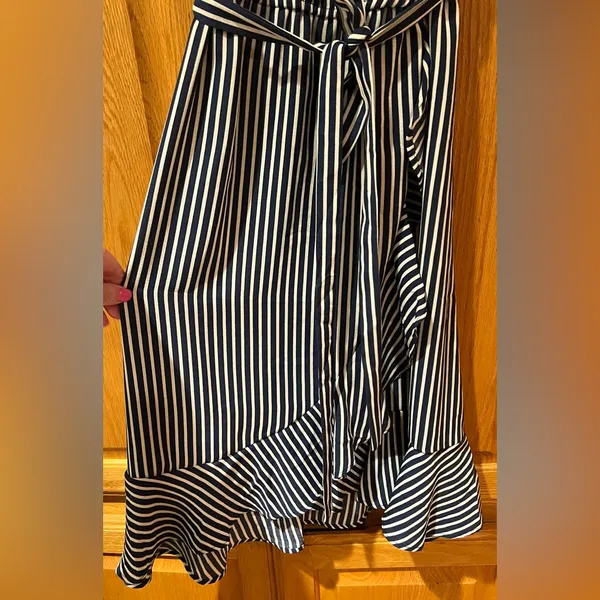 Naif by Anthropologie Blue & White Stripe‎ V-Neck Ruffle Tie Wrap Dress Small - Image 7