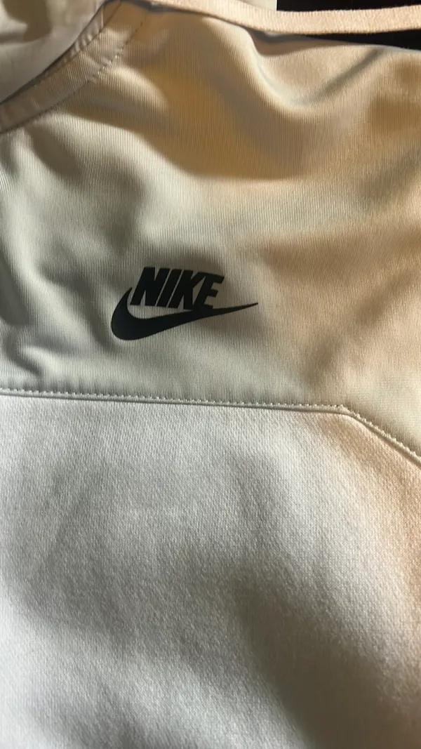 Nike Dri-Fit Quarter-Zip Pullover - Image 8