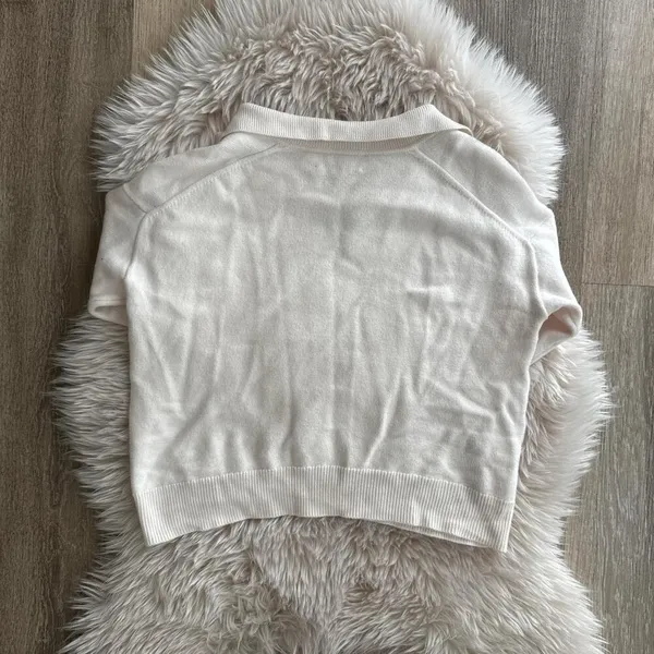 Pre-worn ARITZIA Wilfred Clara Marina Wool Waist Sweater - Matte Pearl XS - Image 3