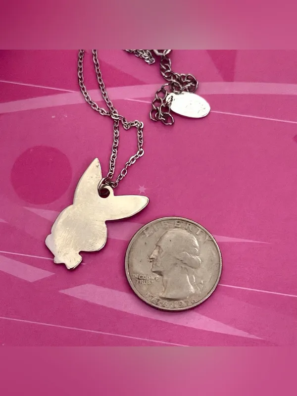 Playboy Y2K bunny necklace NIB - Image 3