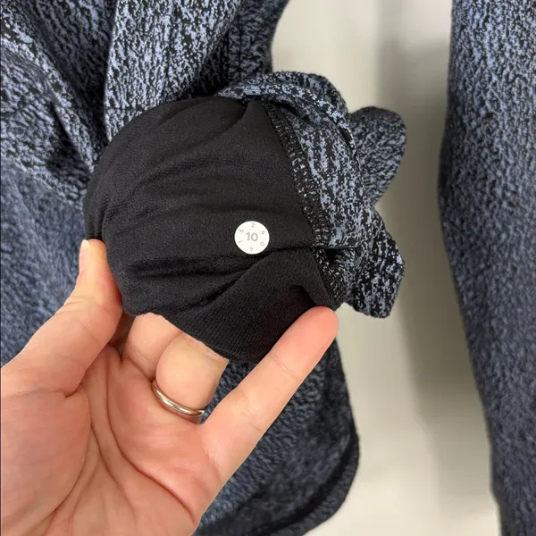Lululemon Pick Up The Pace Long Sleeve Sweatshirt Luon Womens Size 10 Blue Black - Image 6