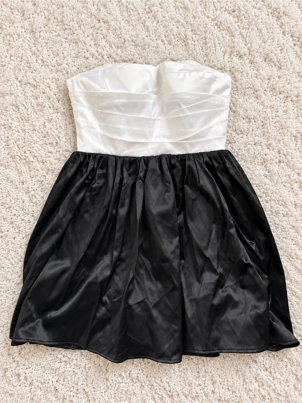 Maddy Paige Satin Strapless Homecoming Mini Dress – White/Black – 5/6 - Image 5