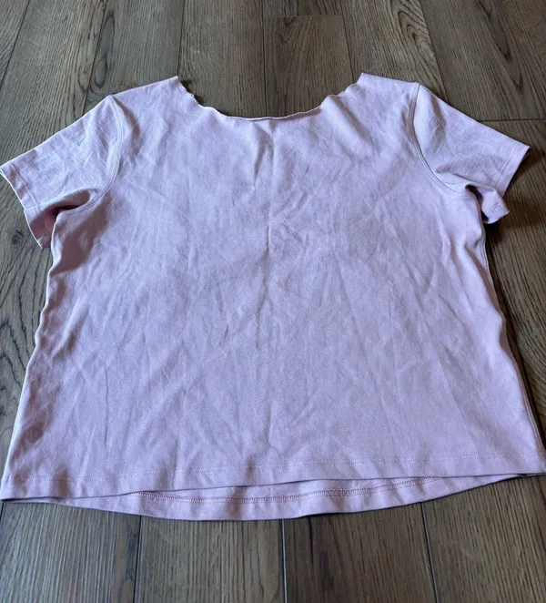 Lululemon graphic top  - Image 2