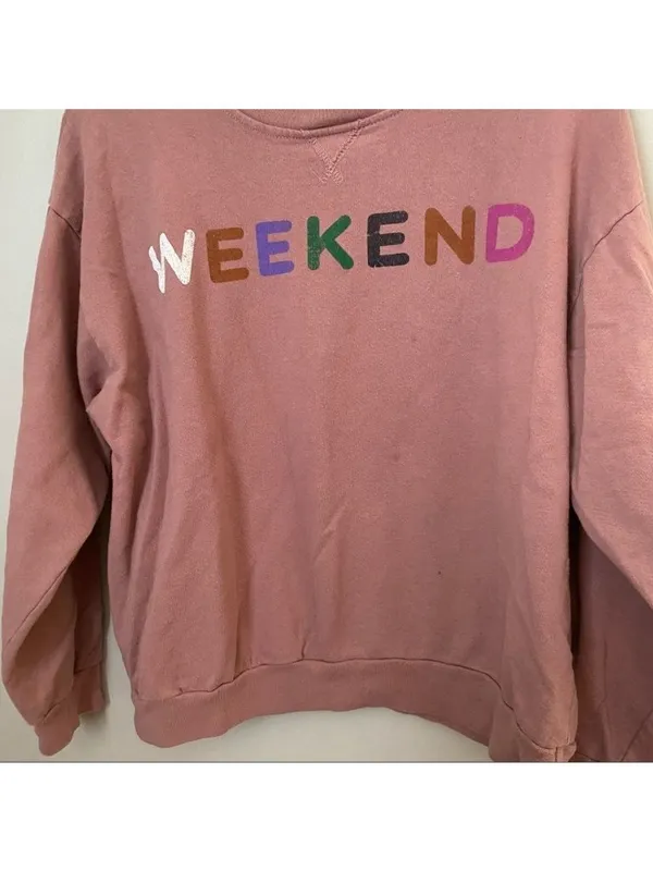 Blank Paige Sweatshirt Crewneck Weekend Graphic Pink Casual Athleisure Trendy - Image 8