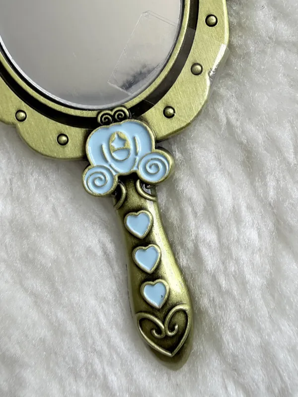 Disney Collectible Charms Princess Mirror Blind Bag Charm - Image 4