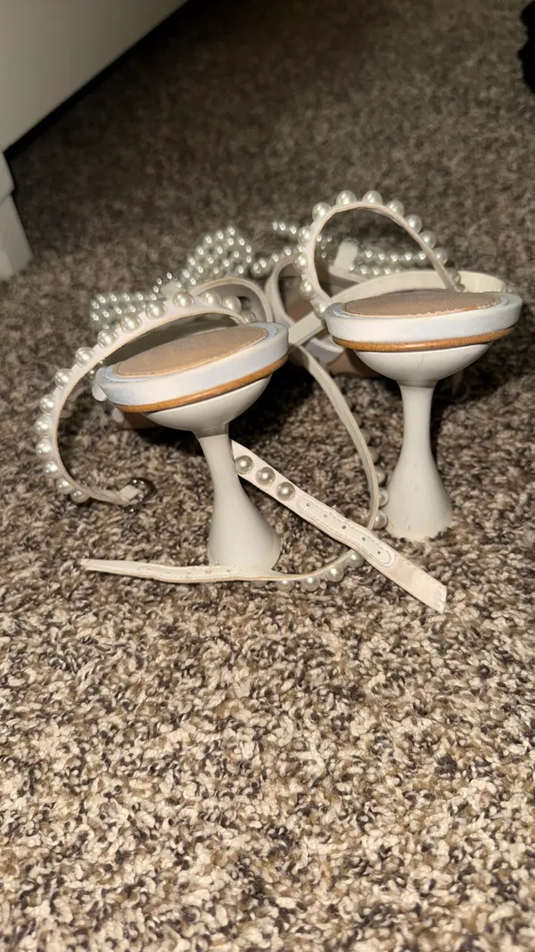 Gianni Bini Heels Women’s - Image 3