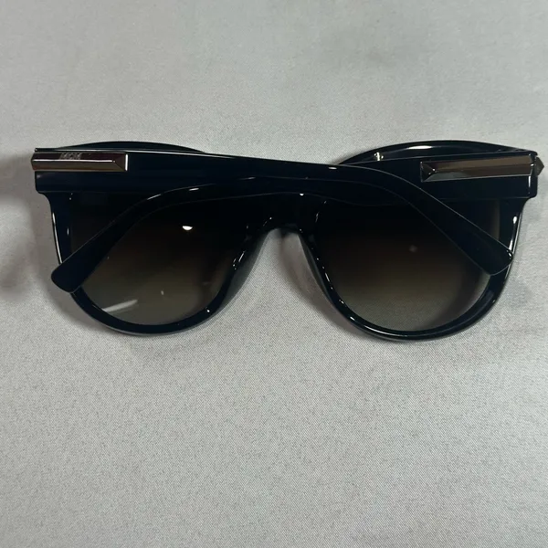 MCM Oversized Gradient Lens Sunglasses Black Gold Accent - Image 3