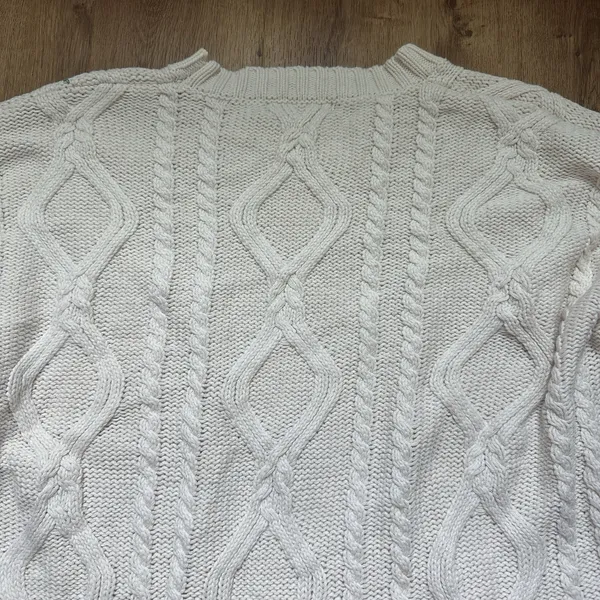 Women's Fisherman Cable Knit Heritage Sweater Cream Size Large - Image 7