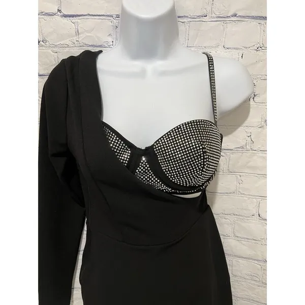 One sleeve black mini dress with rhinestone bra. Size Small - Image 2