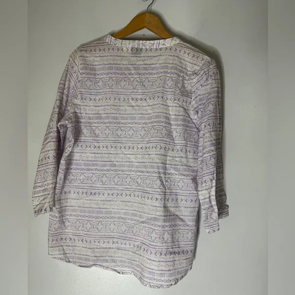 Salon Studio 3/4 Sleeve Button‎ Down White Purple Print Sequin Detail Top Medium - Image 2