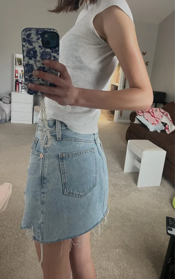 Mango Jean skirt distressed - Image 3