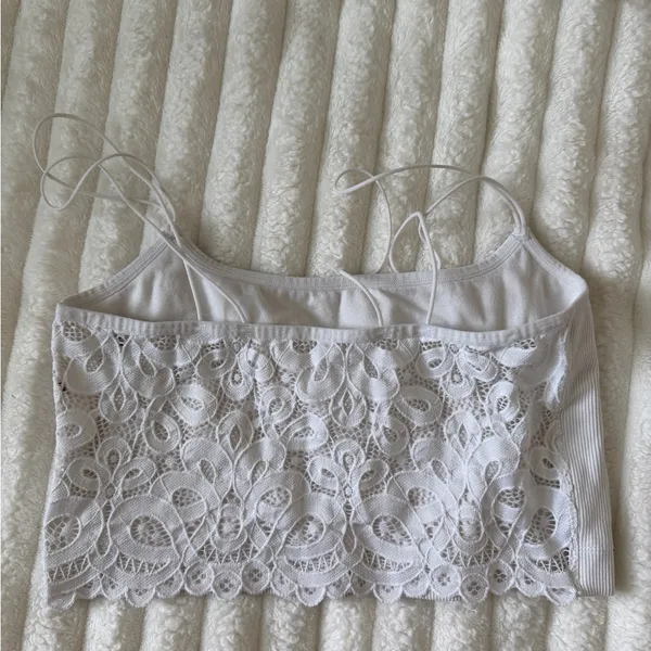 Gilly Hicks Ribbed Spaghetti Strap Crop Top - White - Image 3