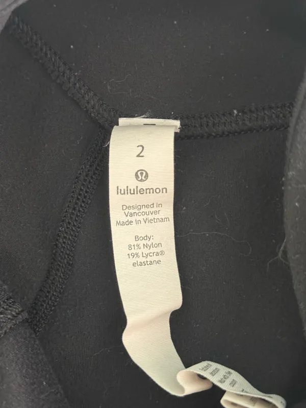 Lululemon Align High Rise Joggers in Black - Image 4