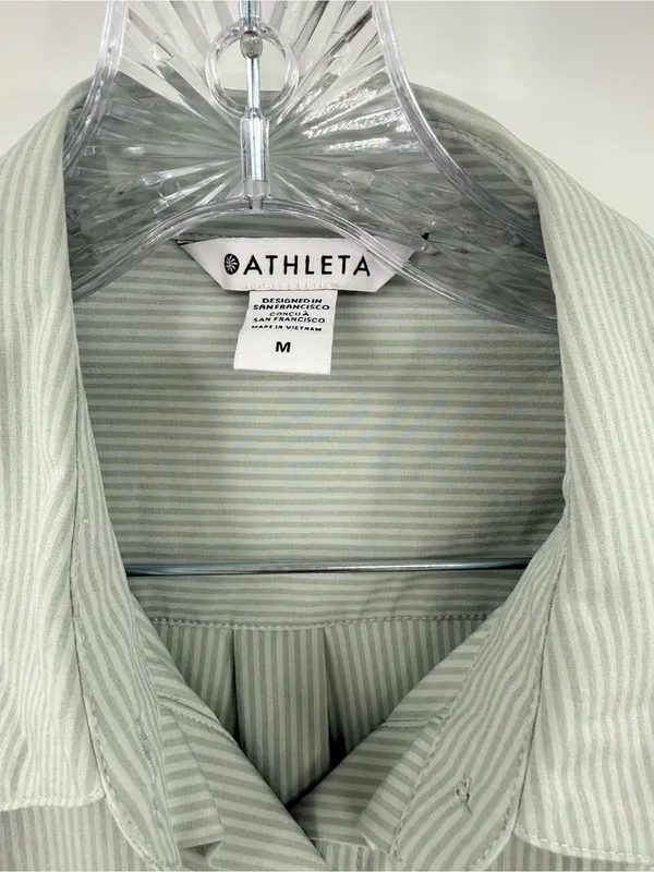 Athleta Women's‎ Light Green Pinstripe Button-Down Shirt Size Medium - Image 3