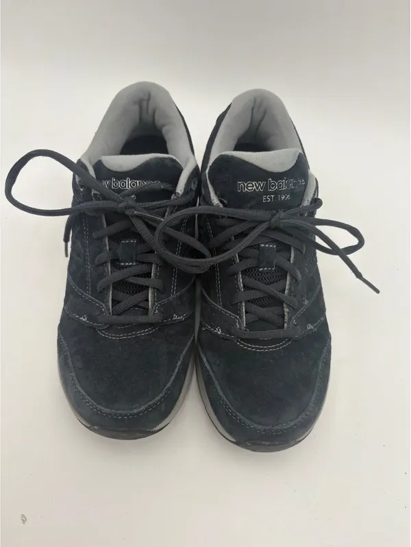 New Balance $155 928NV3 Womans Size 6 Suede Sneaker Shoes Ultra Comfort Classic - Image 3