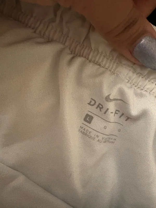 Nike Shorts Dri-Fit - Image 3
