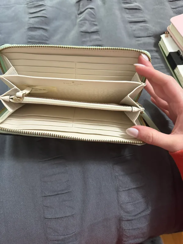 Wallet - Image 2