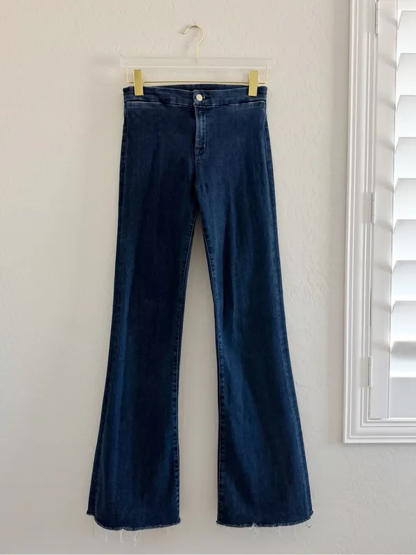 J Brand Dark Wash Tailored High Rise Flare Jeans in Allegiance Wash Size 26 - Image 3