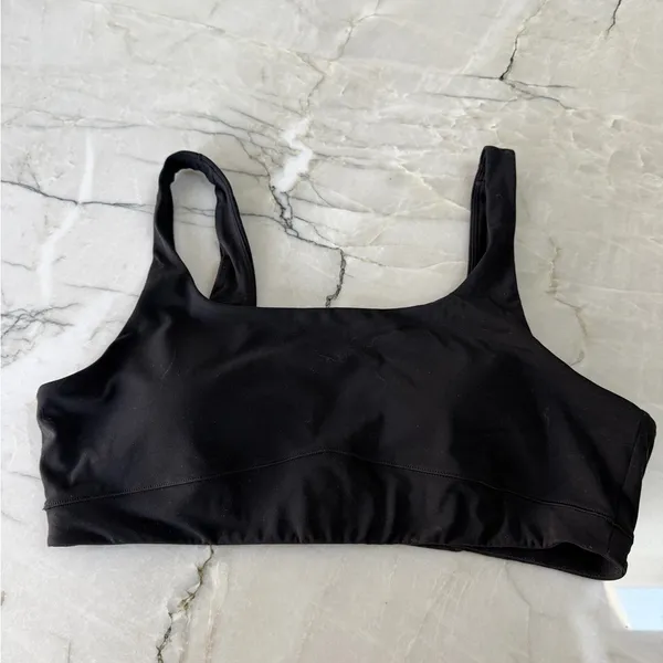 Vuori AllTheForm Sports Bra - Image 3
