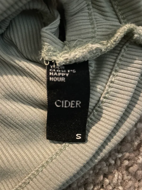 Cider Light Green Cross Crop Top - Image 3