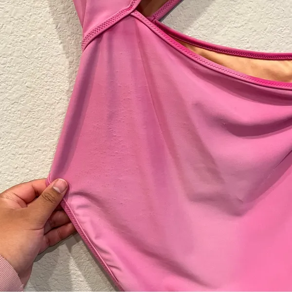 J. Crew Pink Ombré One Piece Asymmetrical Cut Out Swimsuit Size Medium - Image 7