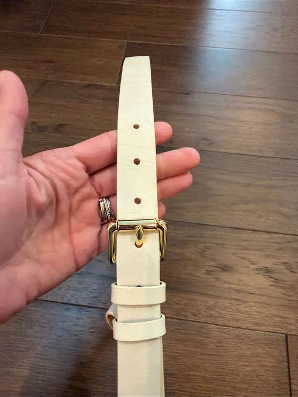 Banana Republic Slim Cream Belt with Gold Buckle - C11-608 - Image 2