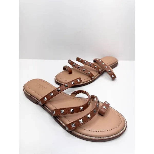 Crevo Sandals Size 7‎ Tan Leather Upper Womens Open Toe Spike Details Flats - Image 2