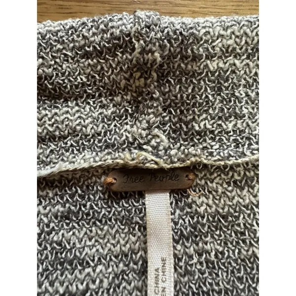 Free People Cardigan Sweater Women Size Medium‎ Hooded Lightweight Boho Hippie - Image 3