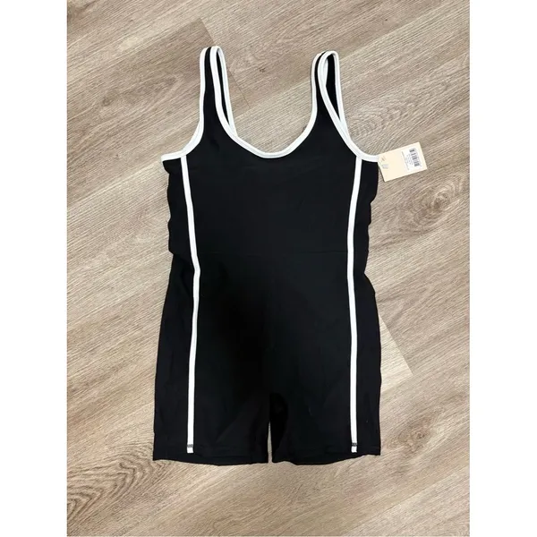 Wilo the Label Short Rib Romper Black B3 Size M - Image 2