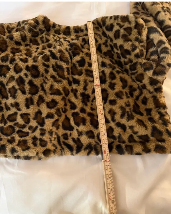 Jireh Leopard Print Faux Jacket - Image 5