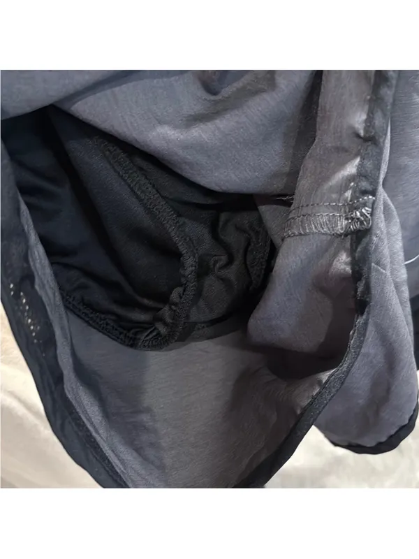 Nike Women's Black and Gray Athletic Shorts - Image 4
