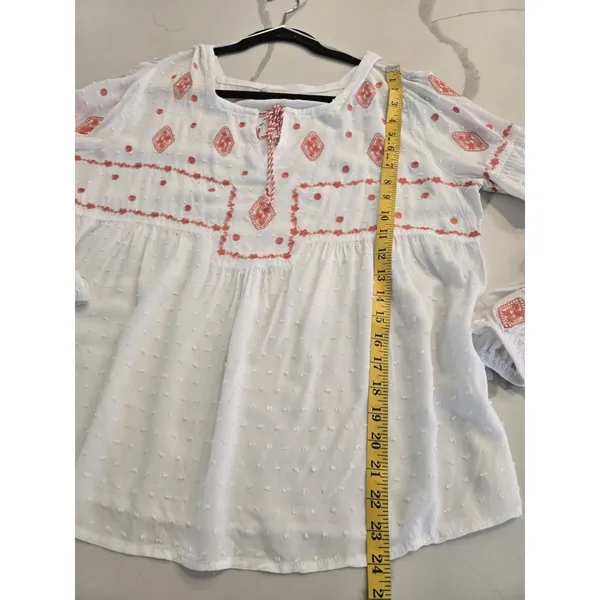 ​Solitaire Embroidered Large Coral & White Boho Swiss Dot Peasant Tie Neck Top - Image 6