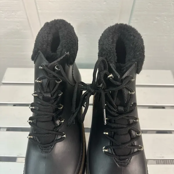 Marc Fisher Black Lined Rubber Fairly Waterproof Winter Lace Up Boots SZ… - Image 3