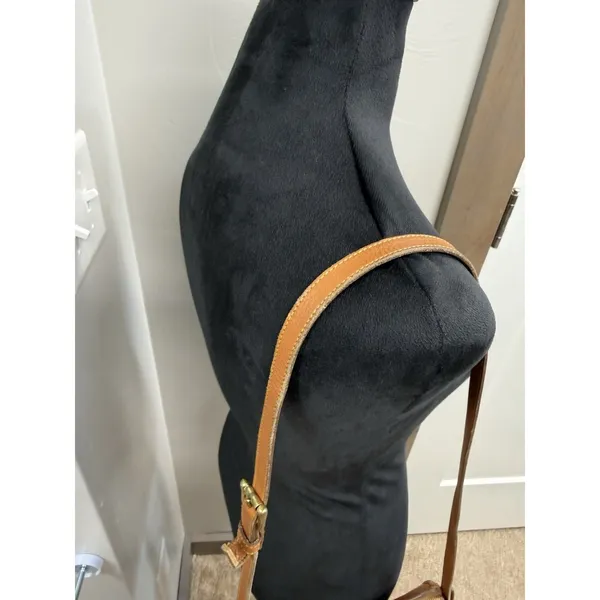 Vintage Dooney & Bourke Black All Weather Leather Pebble Crossbody Purse Handbag - Image 6