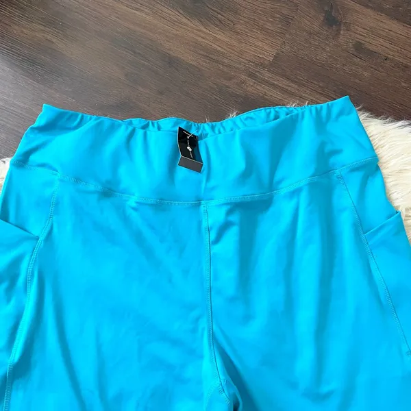 Ashley Stewart NWT Teal Blue Phone Pocket Biker Shorts Plus Size 22 / 24 - Image 5