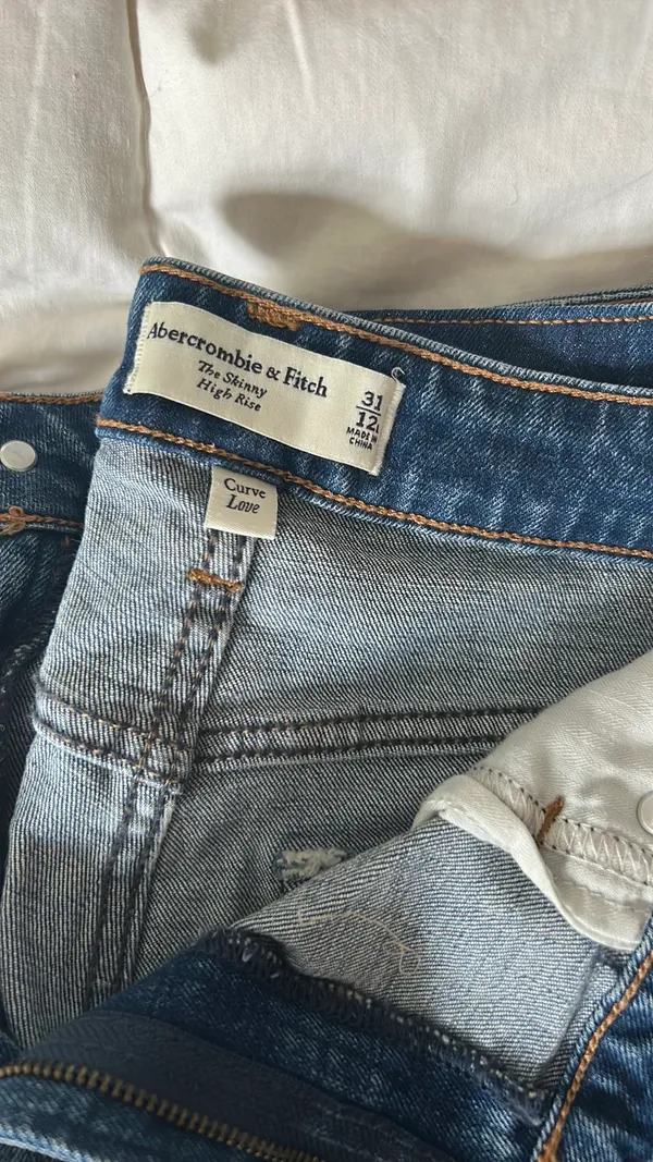 Abercrombie Skinny Jeans - Image 2