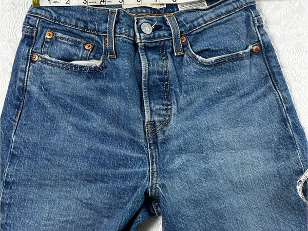 Levi's Wedgie High Rise Jeans - Blue Wash - Image 6