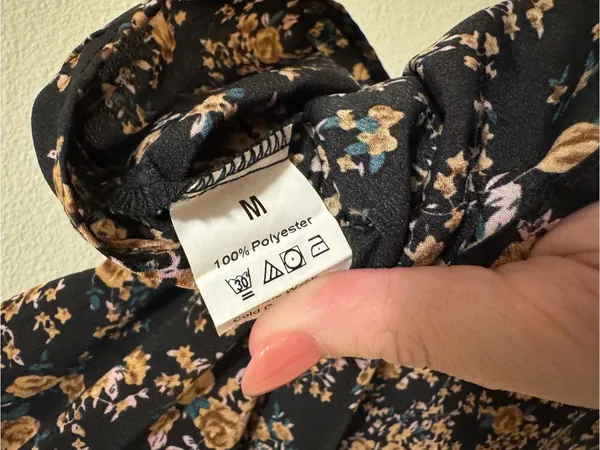Floral Black Spaghetti Strap Camisole Size M - Image 2