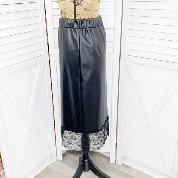Michael Kors Lace Trim Faux Leather Slip Skirt‎ Black Midi Pencil Elastic XS - Image 3
